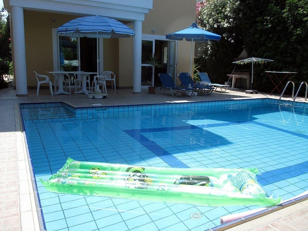 Rododafni Villas Klorakas エクステリア 写真