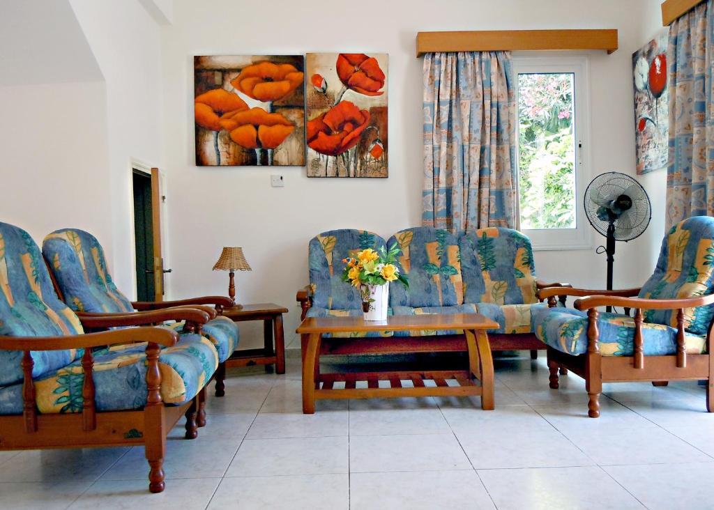 Rododafni Villas Klorakas 部屋 写真