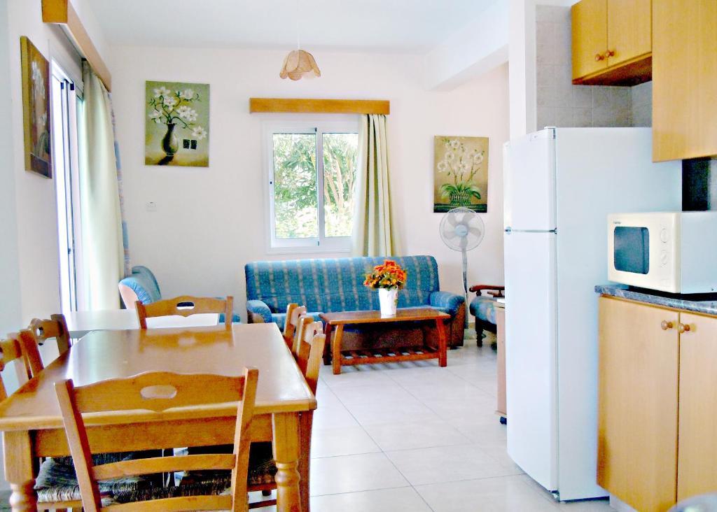Rododafni Villas Klorakas 部屋 写真